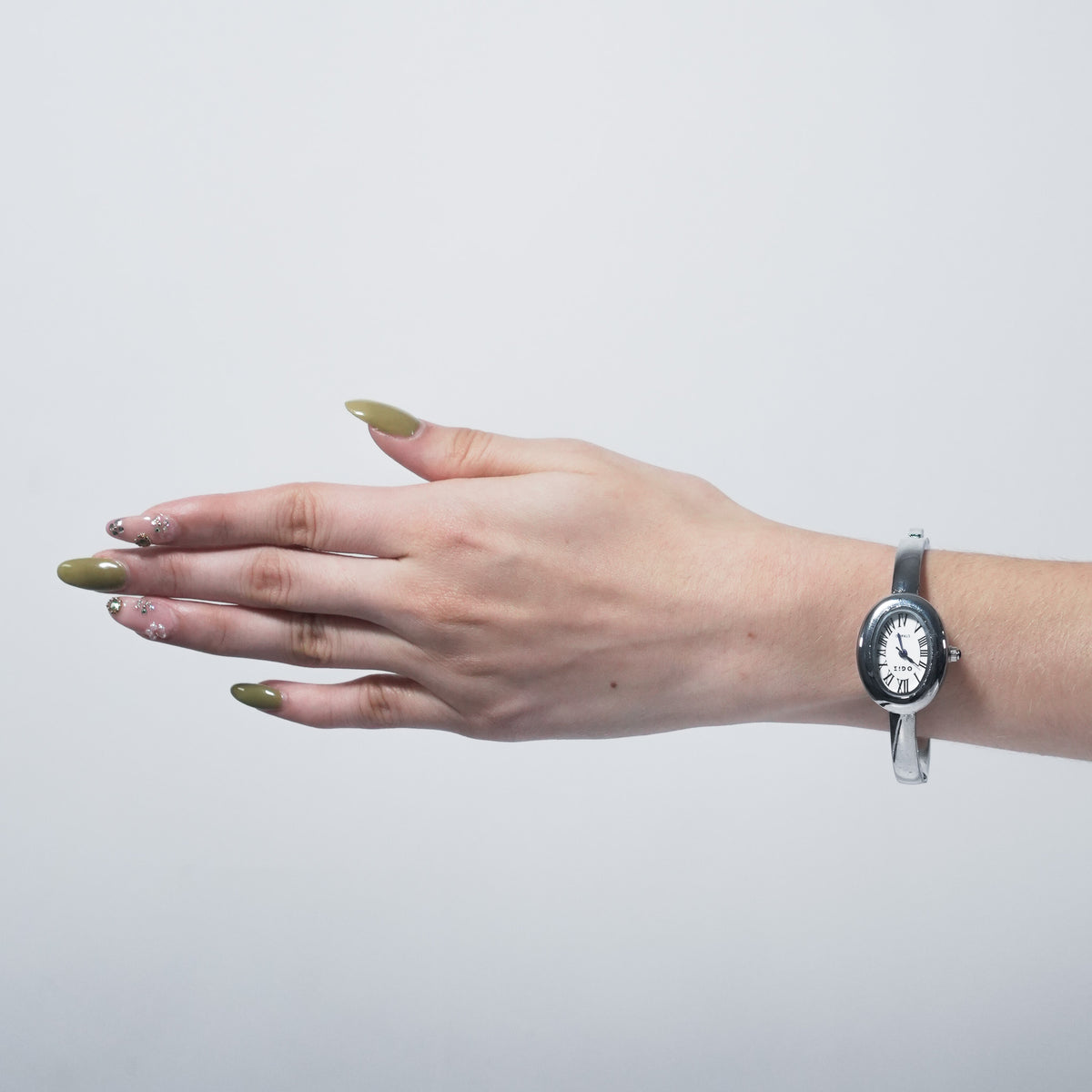 Reloj brazalete plata