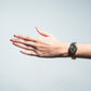 Reloj Oval negro